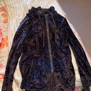 lulu LIMITED EDITION black velvet define jacket